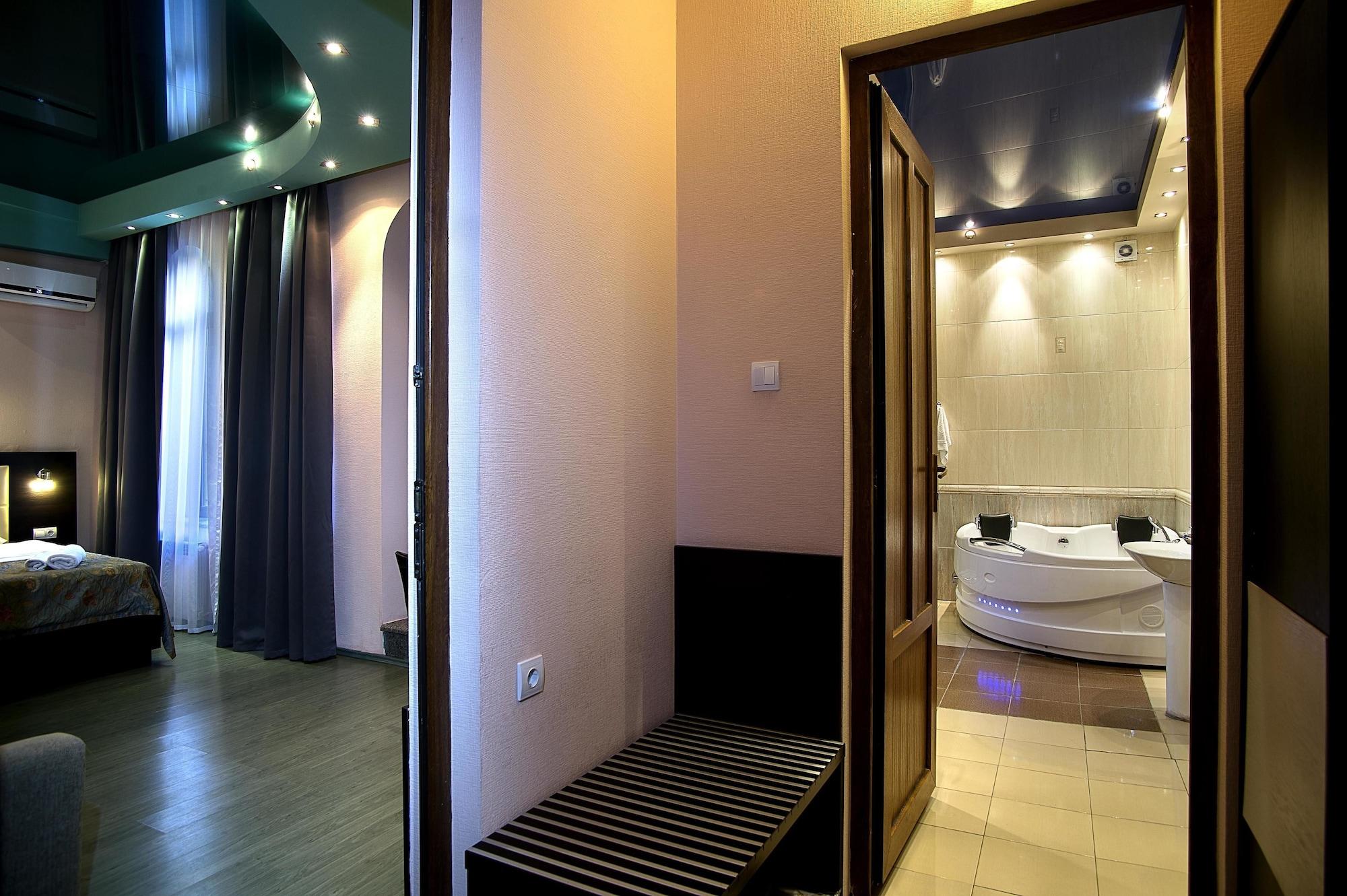 Coral Boutique Hotel 트빌리시 외부 사진