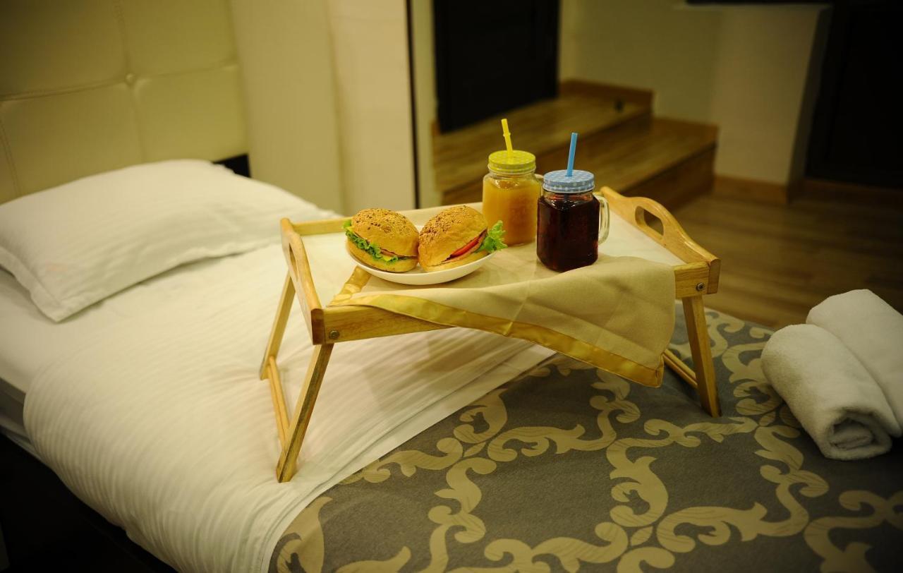Coral Boutique Hotel 트빌리시 외부 사진