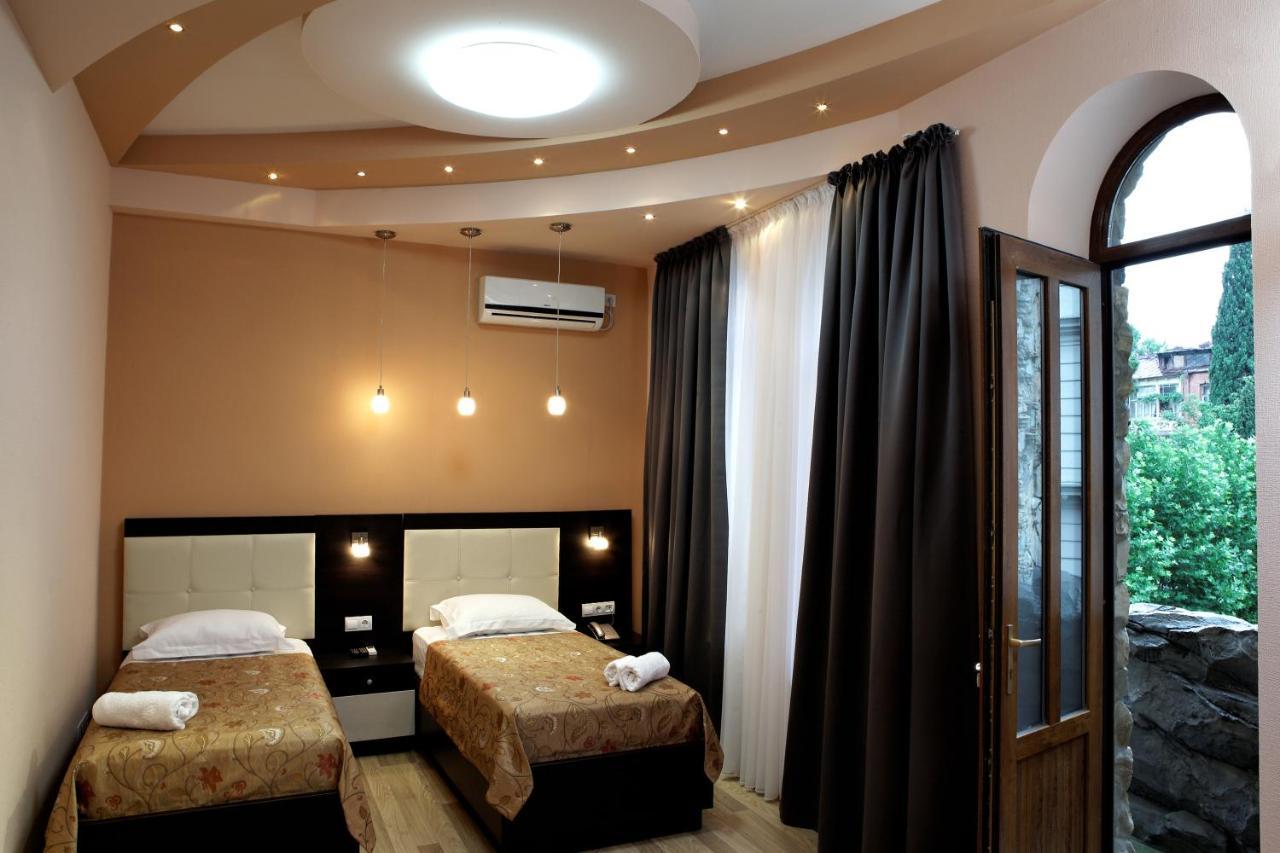 Coral Boutique Hotel 트빌리시 외부 사진