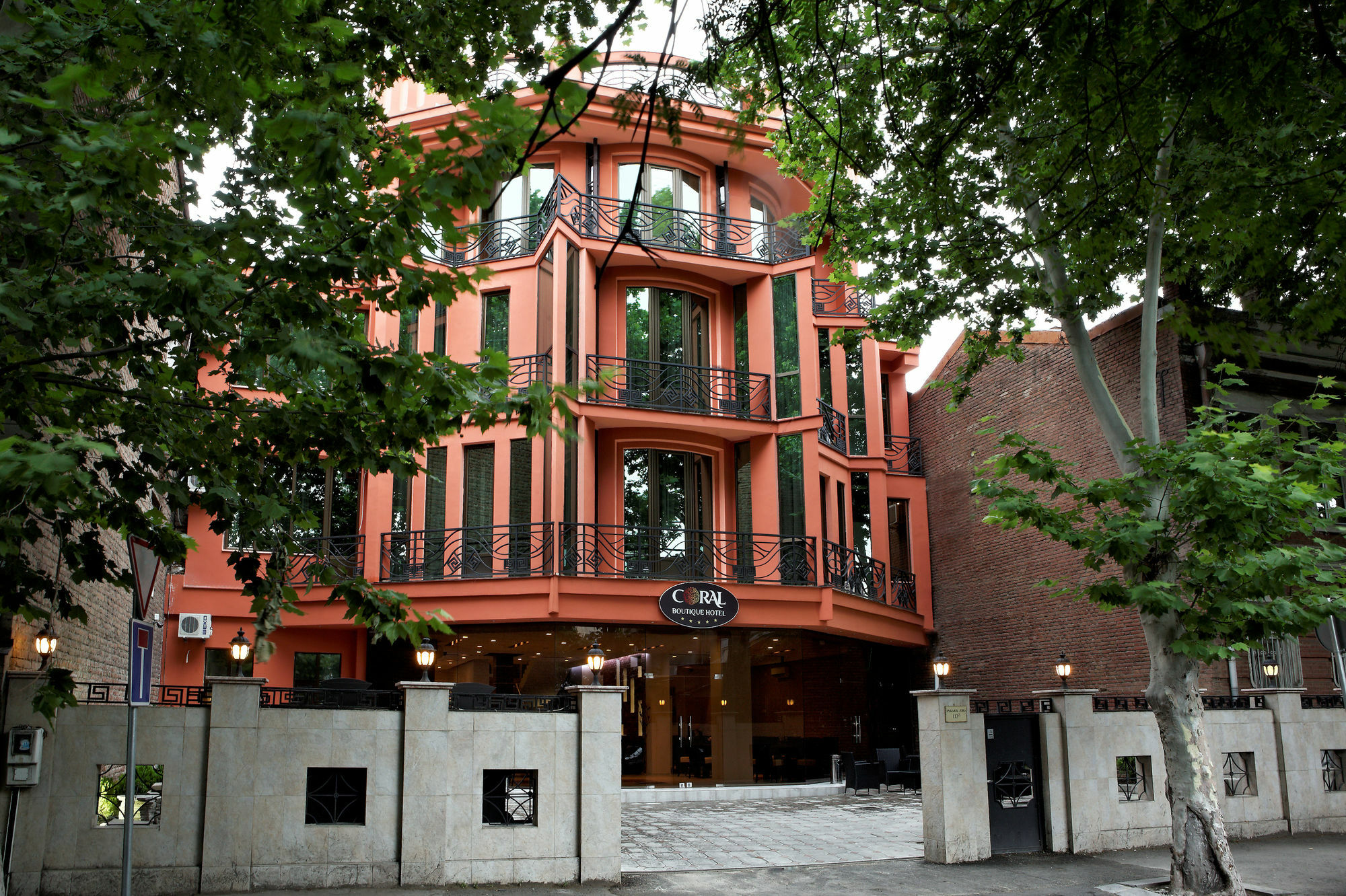 Coral Boutique Hotel 트빌리시 외부 사진